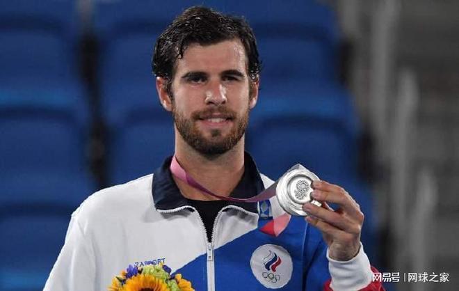 滑行深化了 滑行深化了