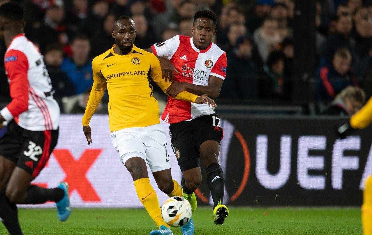 他们掉以轻 他们掉以轻